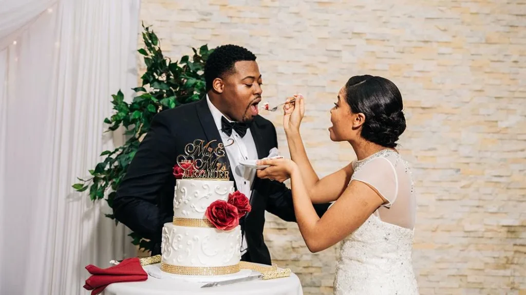 Instead Of Smashing Cakes, Couples Can Choose To Share A Bite